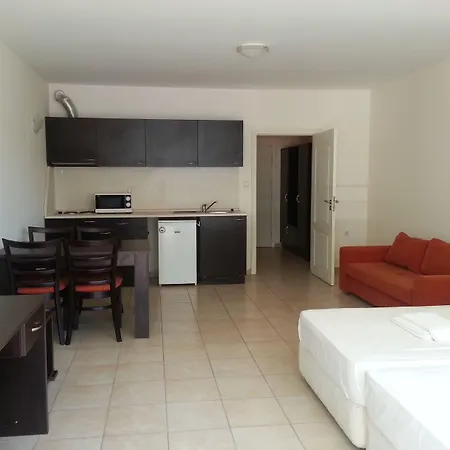 Menada Diamant * 써니비치