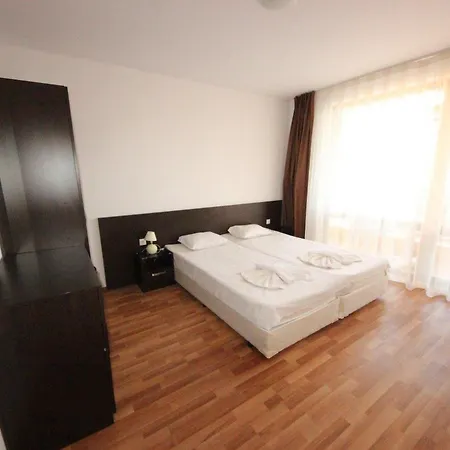 Menada Diamant Apartment *